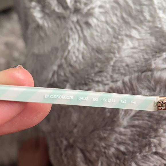 Kate spade mirrored aviator sunglasses 😎 - Picture 6 of 13